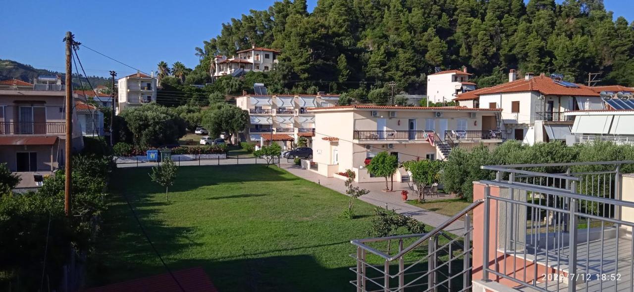 Aparthotel Lemonis House Nea Skioni Zewnętrze zdjęcie